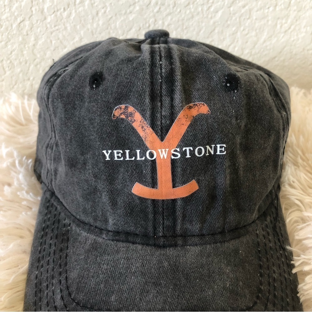 Yellowstone Dutton Ranch Gray Baseball Cap - Picture 2 of 7